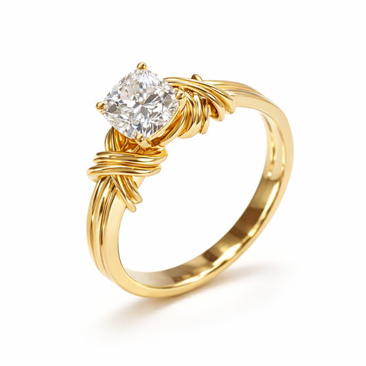 Anillo Llamativo de Banda Anudada | Oro