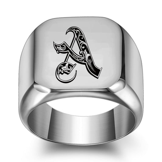 Anillo Clásico con Inicial Noble | Oro Blanco