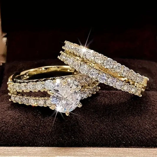 Set de Anillos Resplandor Eterno con Diamantes